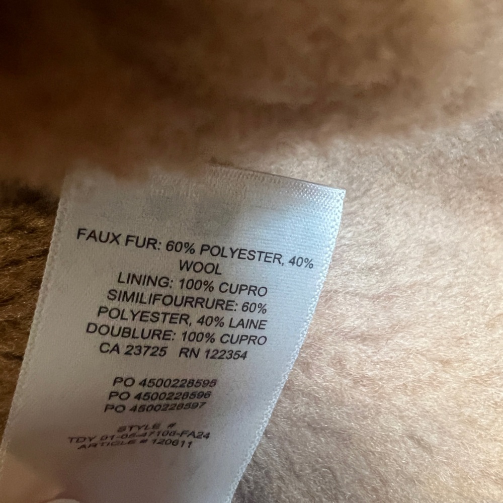 Aritzia Babaton The Teddy Coat Color Seville Size M LONG VERSION - Picture 6 of 13
